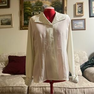 Elegant White Embroidered Women's Top